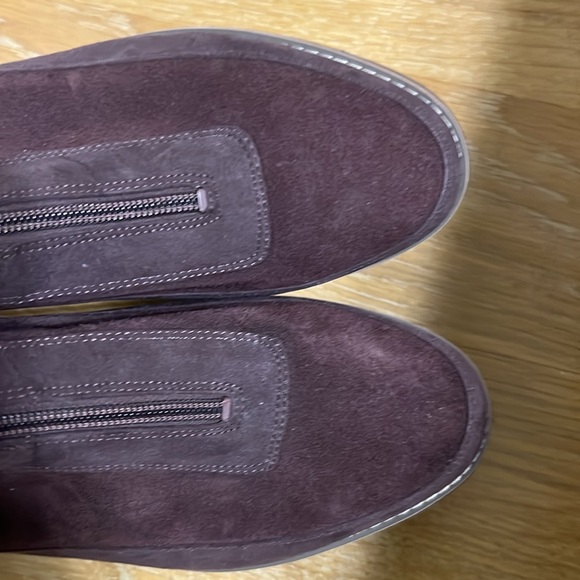 vionic Suede Boots size 10 - Picture 6 of 10